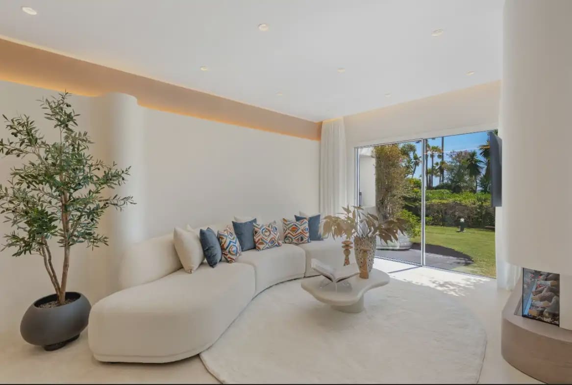 3 chambre Appartement de Plage à vendre à Costalita avec piscine garage - 1 495 000 € (Ref: 10170052)