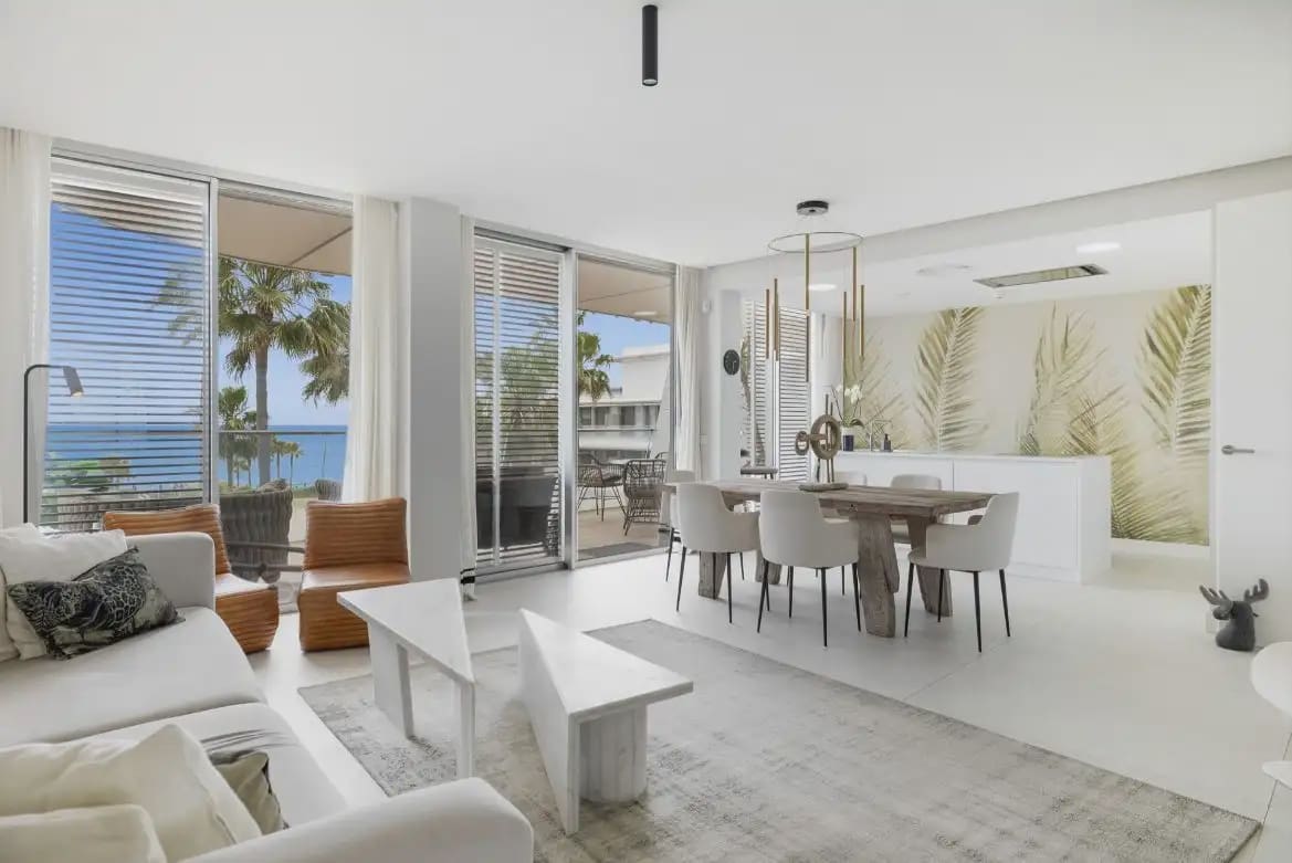 3 chambre Appartement de Plage à vendre à Estepona avec piscine garage - 1 145 000 € (Ref: 10170053)