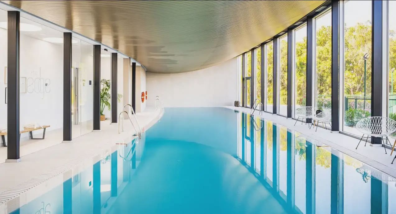 3 chambre Appartement de Plage à vendre à Estepona avec piscine garage - 1 145 000 € (Ref: 10170053)