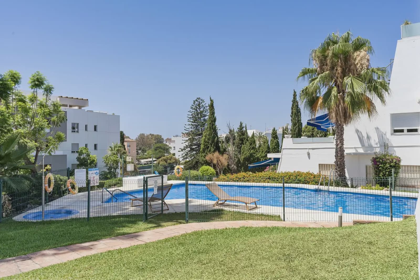 3 quarto Apartamento para venda em Marbella com piscina - 630 000 € (Ref: 10170056)