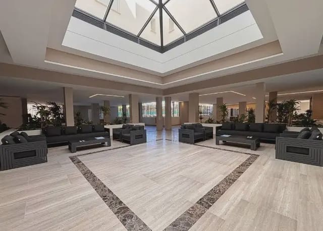 2 slaapkamer Penthouse te huur in Rodeo Alto - Guadaiza - La Campana, Marbella met zwembad - € 2.600 (Ref: 10170058)