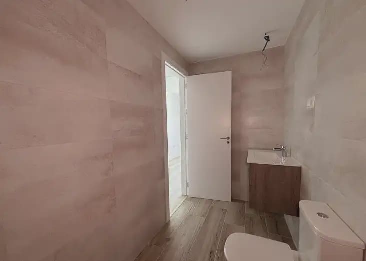 2 slaapkamer Penthouse te huur in Marbella met zwembad - € 2.600 (Ref: 10170058)