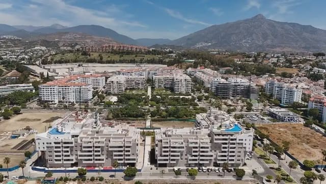 2 slaapkamer Penthouse te huur in Rodeo Alto - Guadaiza - La Campana, Marbella met zwembad - € 2.600 (Ref: 10170058)