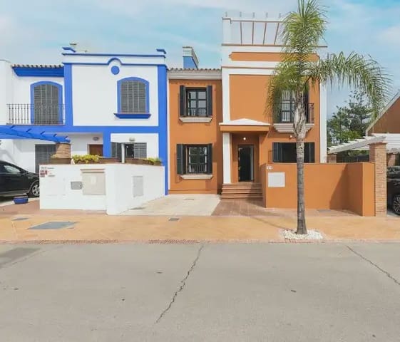 4 soverom Rekkehus til salgs i Guadalmina Alta, Marbella med svømmebasseng garasje - € 720 000 (Ref: 10170059)