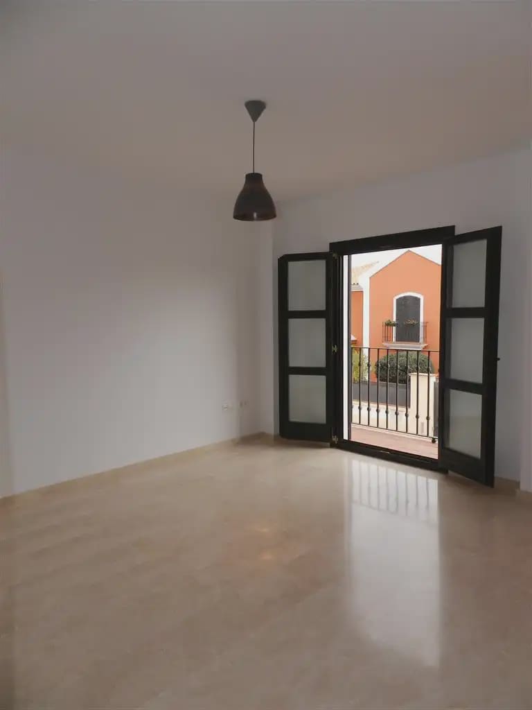 4 soverom Rekkehus til salgs i Marbella med svømmebasseng garasje - € 720 000 (Ref: 10170059)