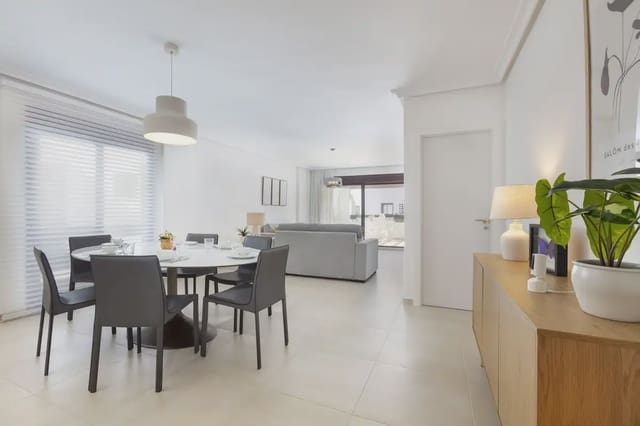 Apartamento de 3 habitaciones en Nueva Andalucia, Marbella en venta con piscina garaje - 685.000 € (Ref: 10170061)