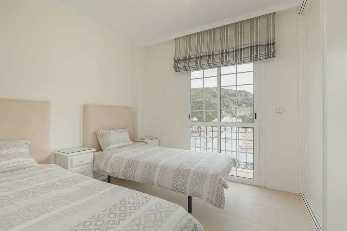 4 soverom Penthouse til salgs i Benahavis med svømmebasseng garasje - € 589 000 (Ref: 10170062)