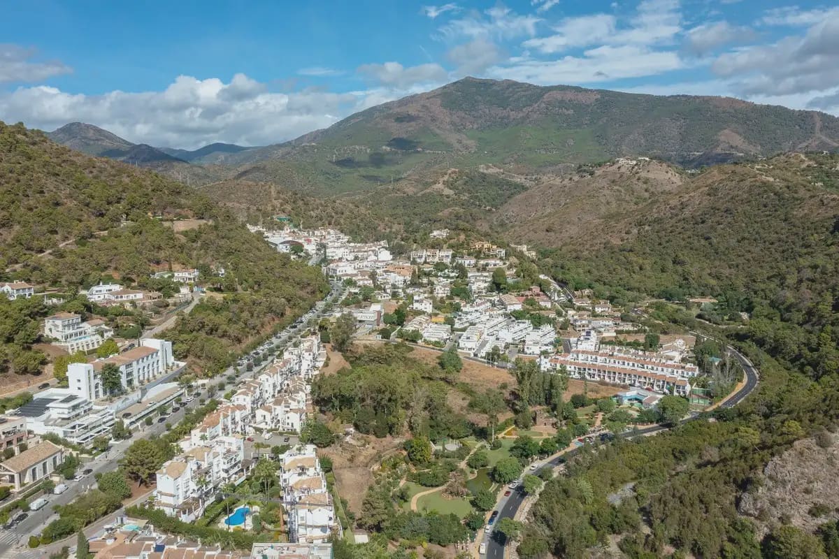 4 soverom Penthouse til salgs i Benahavis med svømmebasseng garasje - € 589 000 (Ref: 10170062)