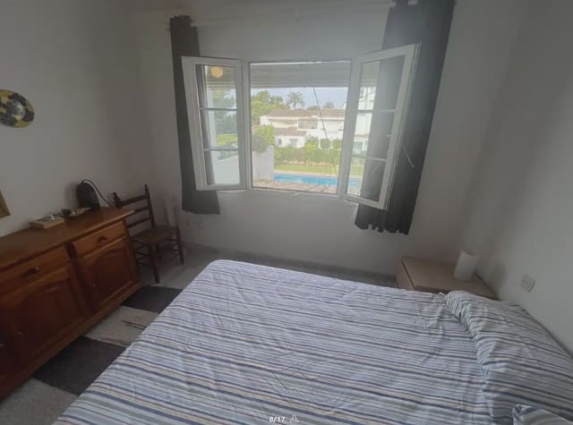2 sypialnia Apartament przy plaży na sprzedaż w El Paraiso, Estepona z basenem garażem - 299 000 € (Ref: 10170063)