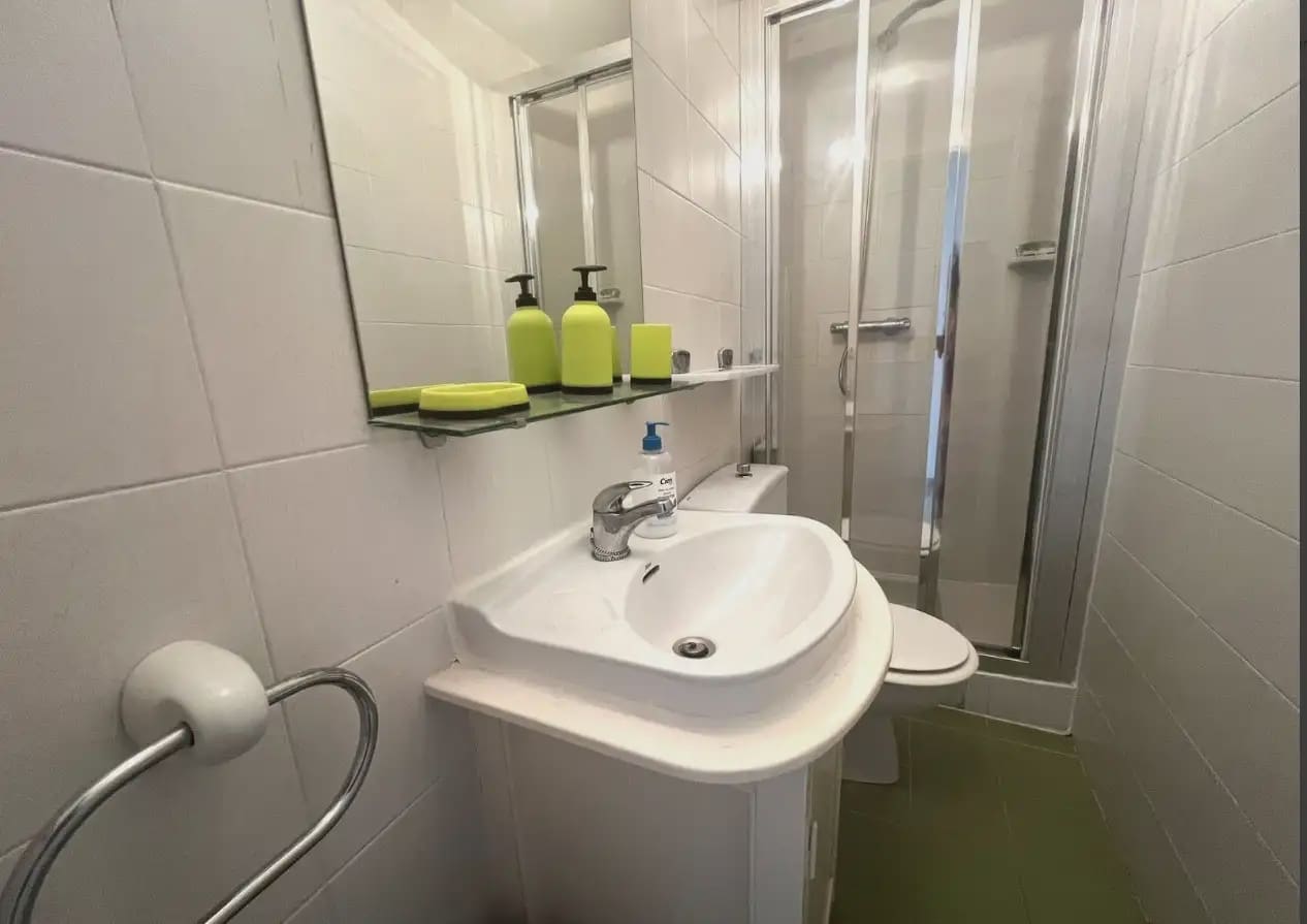 2 sypialnia Apartament przy plaży na sprzedaż w El Paraiso z basenem garażem - 299 000 € (Ref: 10170063)