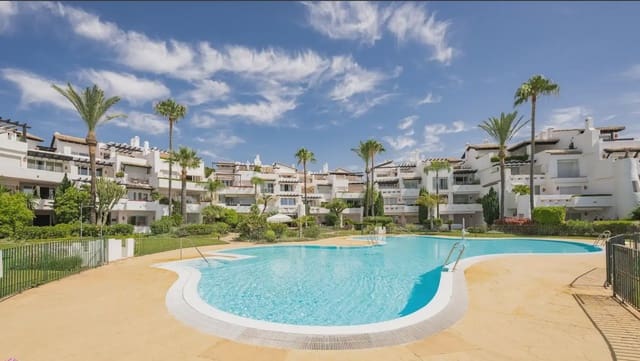 3 chambre Appartement de Plage à vendre à Costalita, Estepona avec piscine garage - 1 695 000 € (Ref: 10170064)