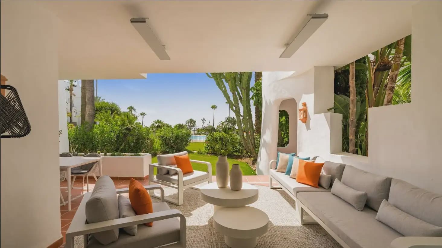 3 chambre Appartement de Plage à vendre à Costalita avec piscine garage - 1 695 000 € (Ref: 10170064)