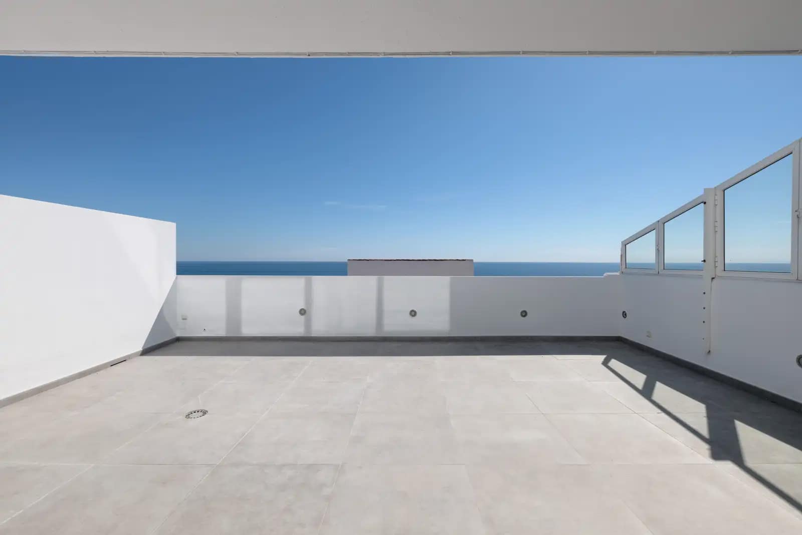 3 Zimmer Penthouse zu verkaufen in Estepona mit Pool Garage - 739.000 € (Ref: 10170065)