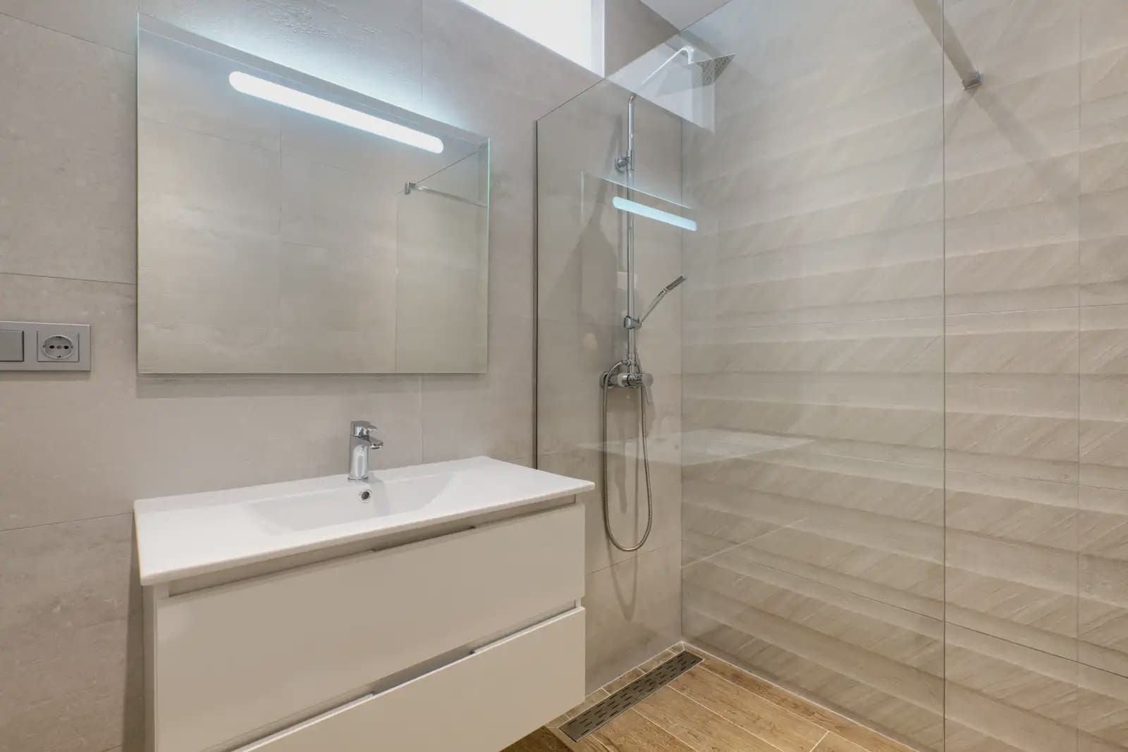 3 Zimmer Penthouse zu verkaufen in Estepona mit Pool Garage - 739.000 € (Ref: 10170065)