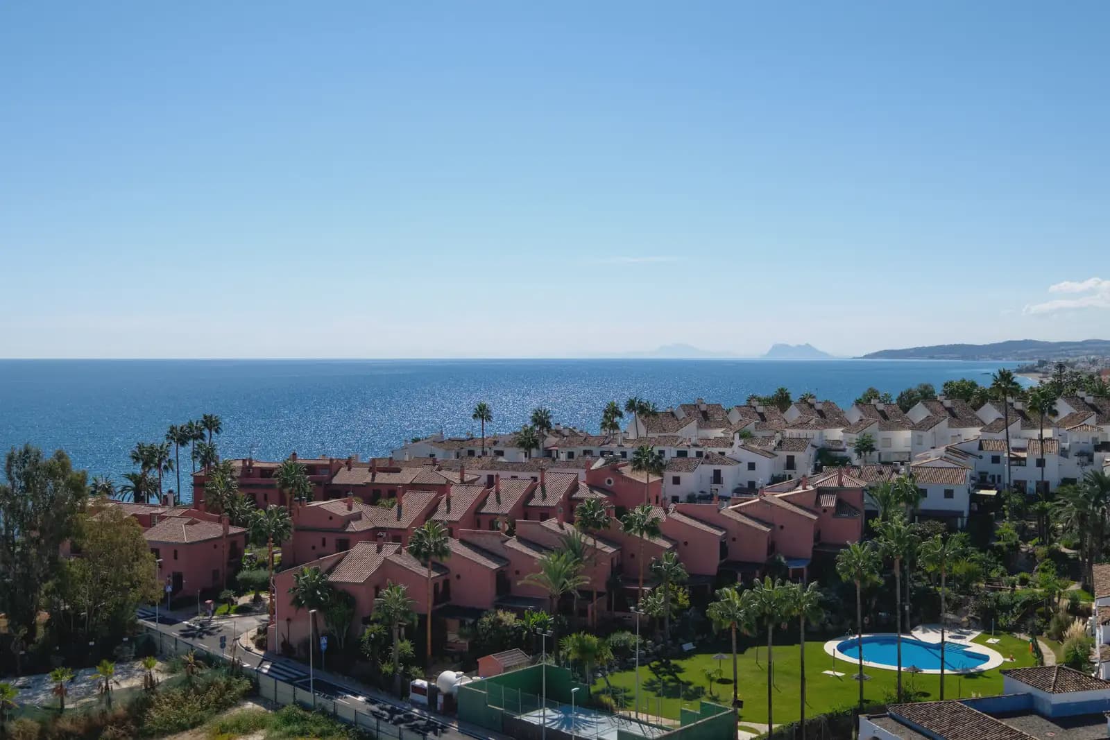 3 Zimmer Penthouse zu verkaufen in Estepona mit Pool Garage - 739.000 € (Ref: 10170065)