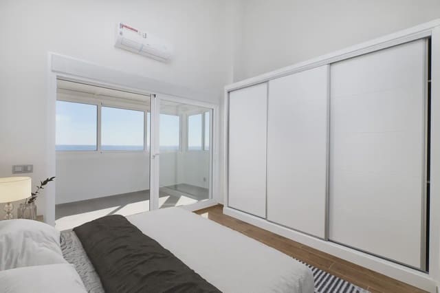 3 quarto Penthouse para venda em Guadalobón, Estepona com piscina garagem - 739 000 € (Ref: 10170065)
