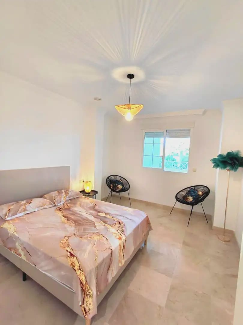 1 quarto Apartamento para venda em Marbella com piscina - 345 000 € (Ref: 10170067)