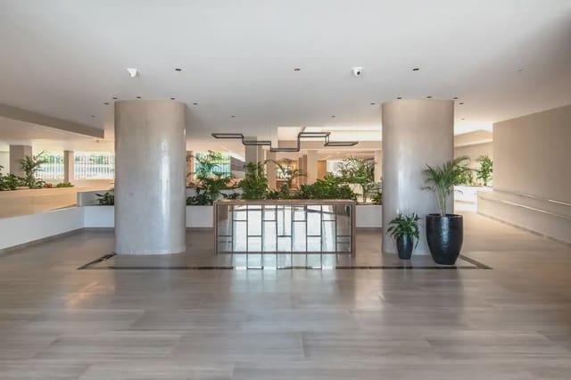 2 chambre Appartement à vendre à Rodeo Alto - Guadaiza - La Campana, Marbella avec piscine garage - 380 000 € (Ref: 10170068)