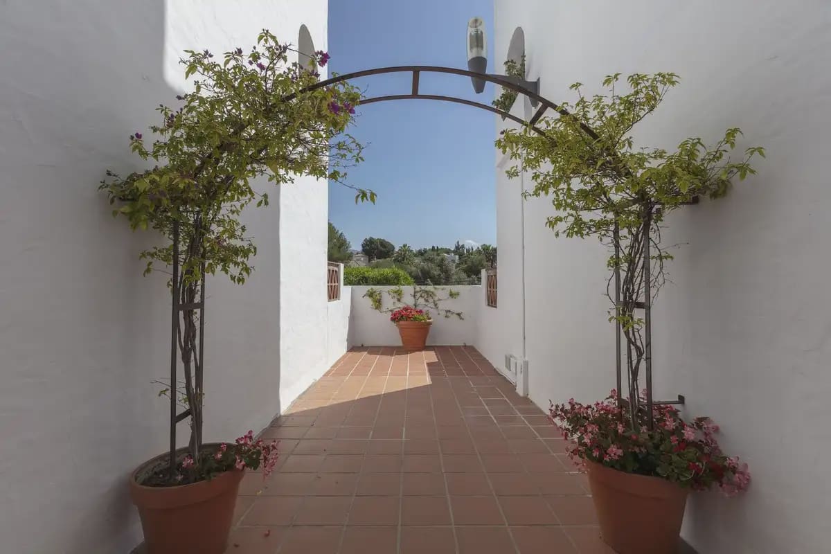 2 slaapkamer Appartement te koop in Marbella met zwembad garage - € 520.000 (Ref: 10170069)