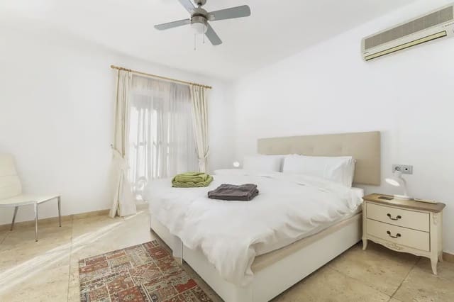 2 slaapkamer Appartement te koop in Nueva Andalucía Centro, Marbella met zwembad garage - € 520.000 (Ref: 10170069)