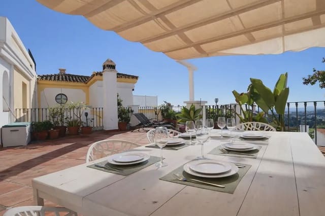 3 chambre Villa/Maison Mitoyenne à vendre à La Quinta, Benahavís avec piscine garage - 725 000 € (Ref: 10170070)
