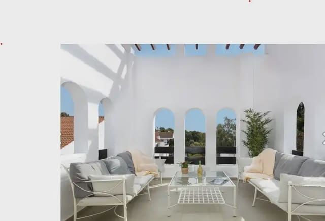 Piso de 3 habitaciones en Nueva Andalucía Centro, Marbella en venta con piscina garaje - 695.000 € (Ref: 10170072)