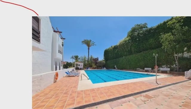 Piso de 3 habitaciones en Nueva Andalucía Centro, Marbella en venta con piscina garaje - 695.000 € (Ref: 10170072)