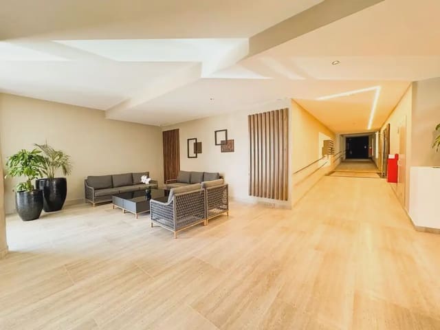 2 makuuhuone Asunto myytävänä paikassa Rodeo Alto - Guadaiza - La Campana, Marbella mukana uima-altaan 
autotalli - 455 000 € (Ref: 10170073)