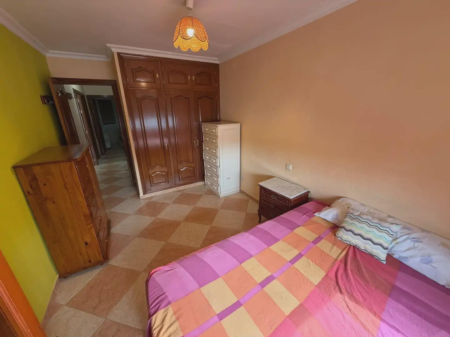 3 soveværelse Lejlighed til salg i Marbella - € 349.000 (Ref: 10170074)