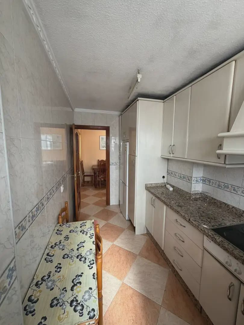 3 soveværelse Lejlighed til salg i Marbella - € 349.000 (Ref: 10170074)