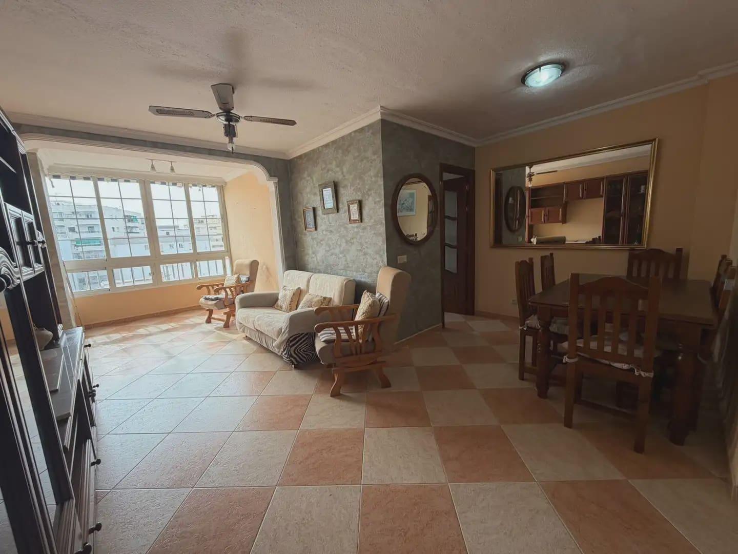 3 soveværelse Lejlighed til salg i Marbella - € 349.000 (Ref: 10170074)
