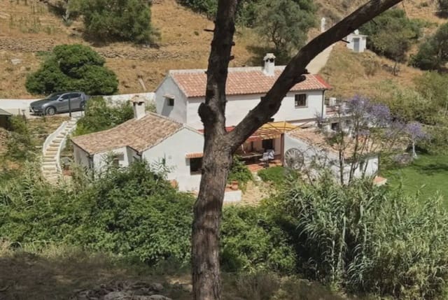 4 soverom Finca/Herregård til salgs i Casares Golf - Casares del Sol, Casares med svømmebasseng - € 775 000 (Ref: 10170075)