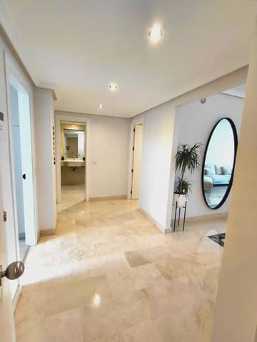 2 bedroom Flat for sale in Valdeolletas - Las Cancelas - Xarblanca, Marbella with pool garage - € 498,000 (Ref: 10170080)