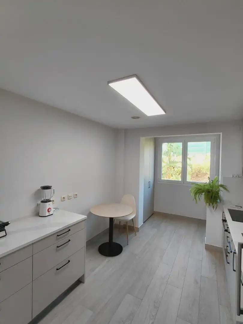2 bedroom Flat for sale in Marbella with pool garage - € 498,000 (Ref: 10170080)