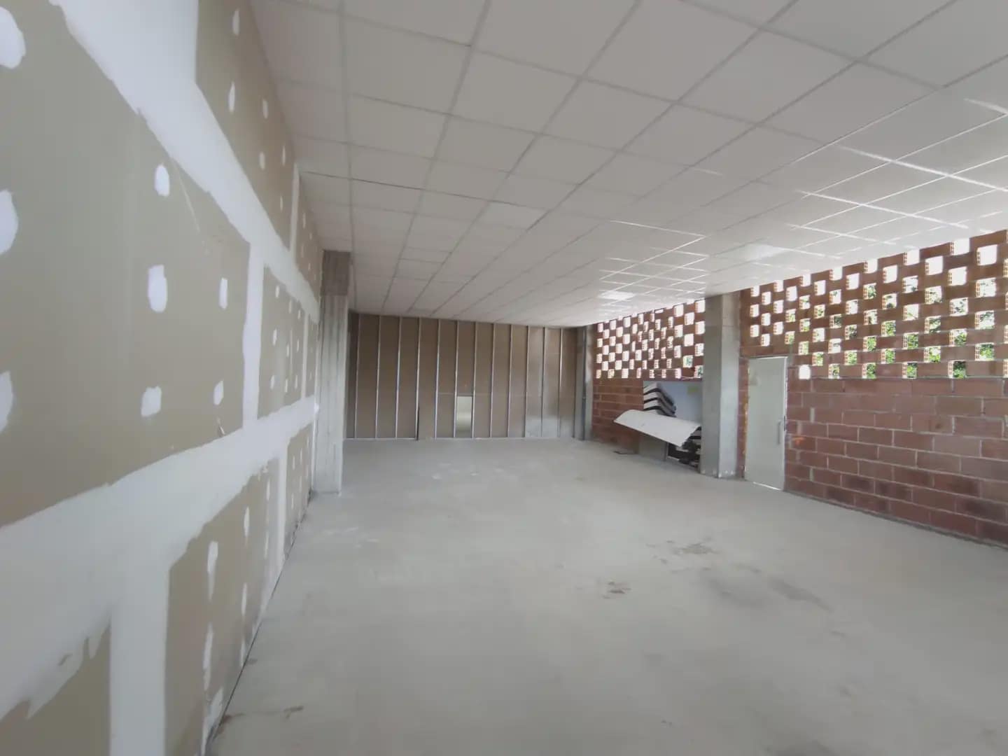 Kommersiell til leie i Marbella - € 6 000 (Ref: 10170084)