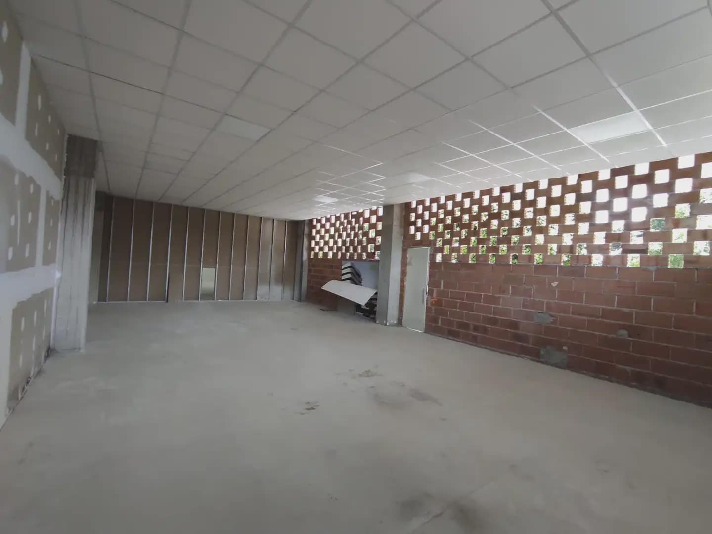 Kommersiell til leie i Marbella - € 6 000 (Ref: 10170084)