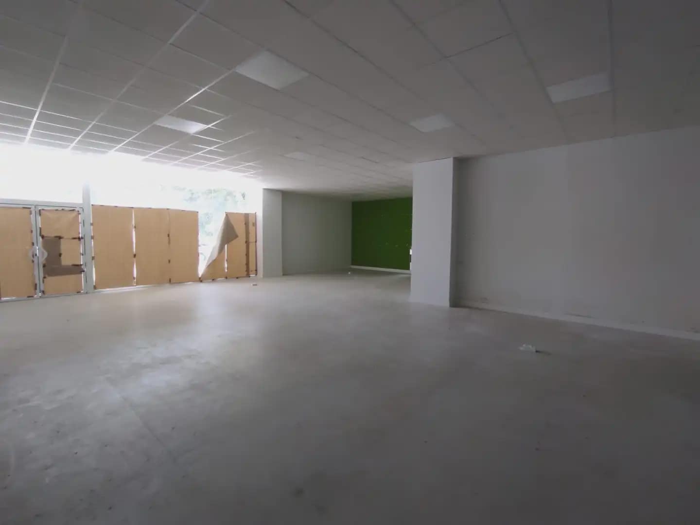 Kommersiell til leie i Marbella - € 6 000 (Ref: 10170084)