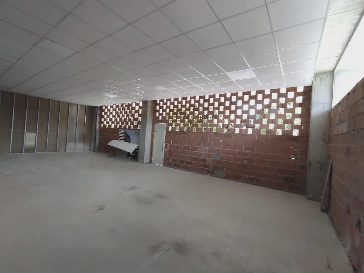 Kommersiell til leie i Marbella - € 6 000 (Ref: 10170084)