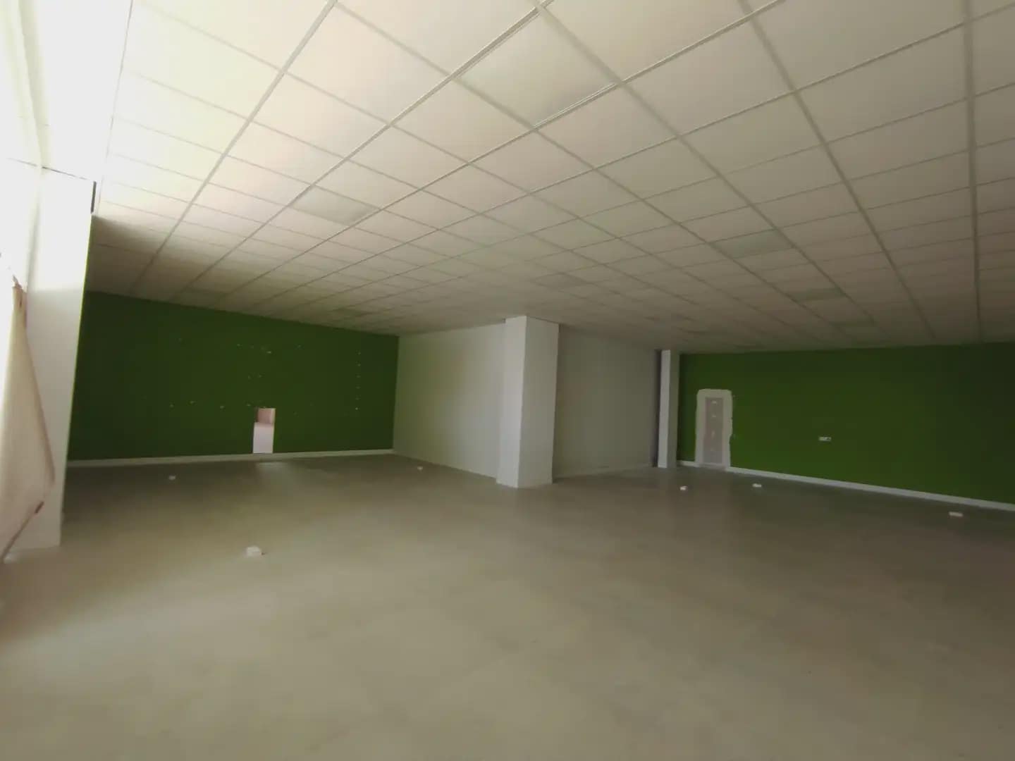 Kommersiell til leie i Marbella - € 6 000 (Ref: 10170084)