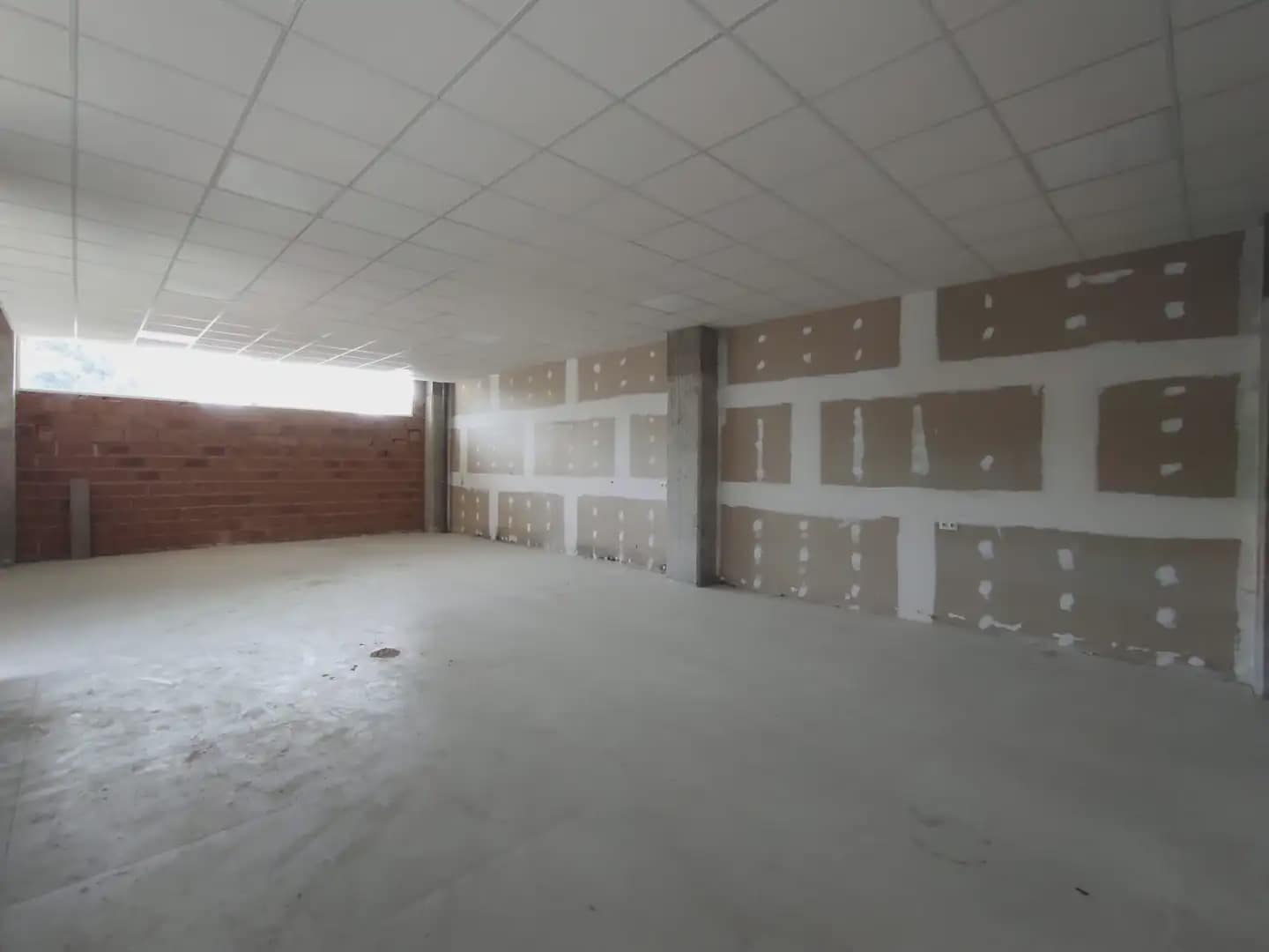 Kommersiell til leie i Marbella - € 6 000 (Ref: 10170084)