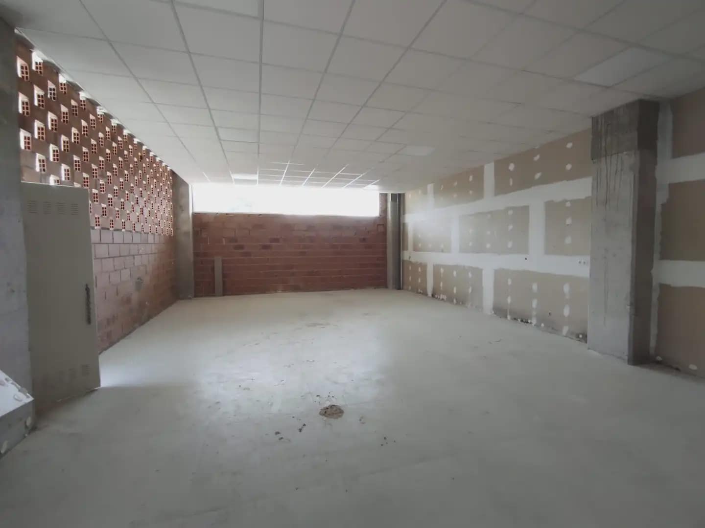 Kommersiell til leie i Marbella - € 6 000 (Ref: 10170084)