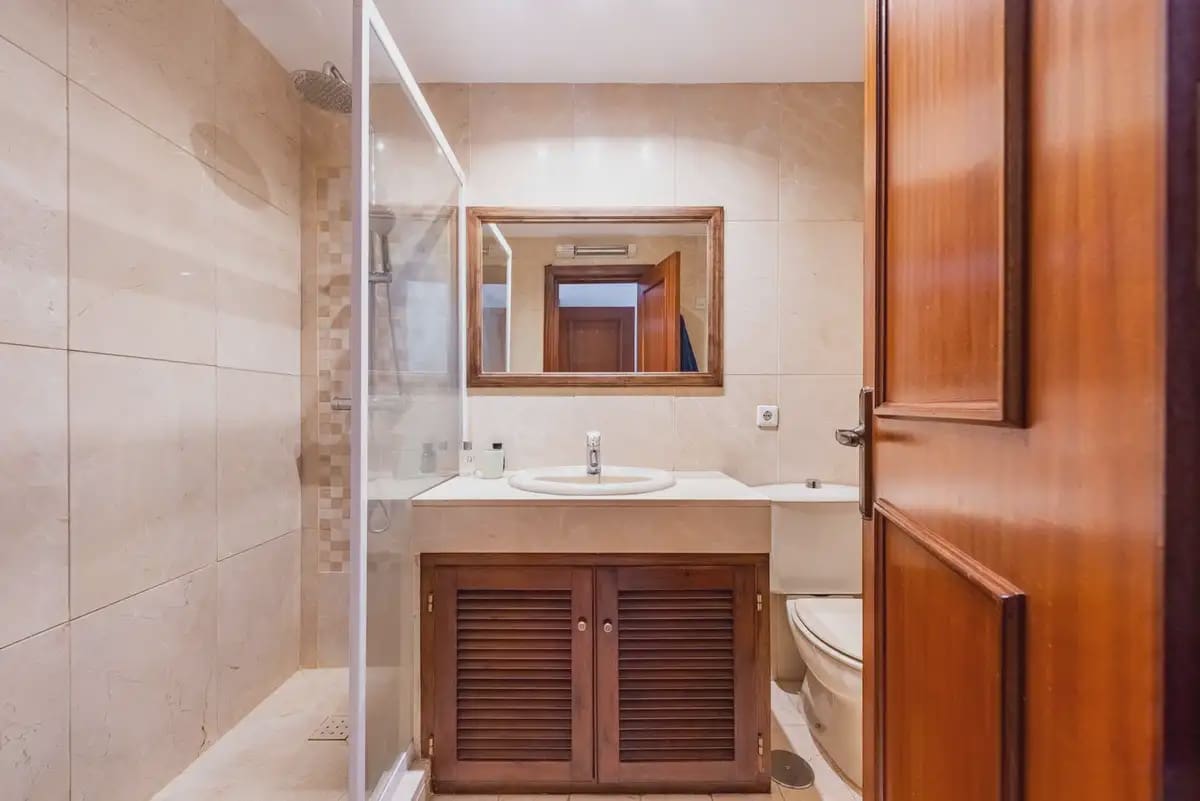 3 bedroom Terraced Villa for sale in Benahavis with pool - € 450,000 (Ref: 10170086)