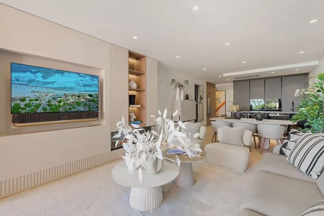 Piso de 3 habitaciones en Resinera-Voladilla, Estepona en venta con piscina - 2.350.000 € (Ref: 10170087)