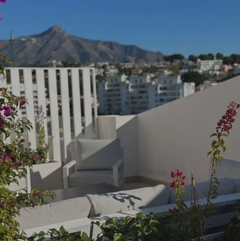 3 bedroom Flat for sale in Rodeo Alto - Guadaiza - La Campana, Marbella with pool garage - € 455,000 (Ref: 10170088)