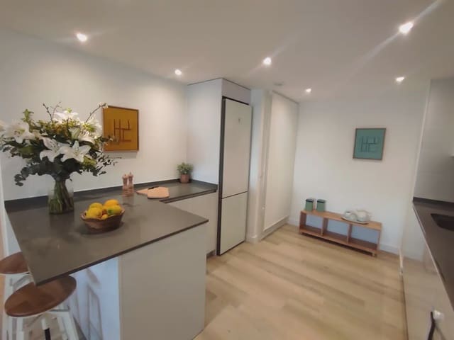 3 bedroom Flat for sale in Rodeo Alto - Guadaiza - La Campana, Marbella with pool garage - € 455,000 (Ref: 10170088)