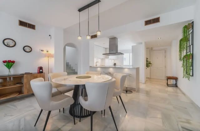 3 soveværelse Penthouse til salg i Nagüeles Alto, Marbella med swimmingpool garage - € 745.000 (Ref: 10170089)