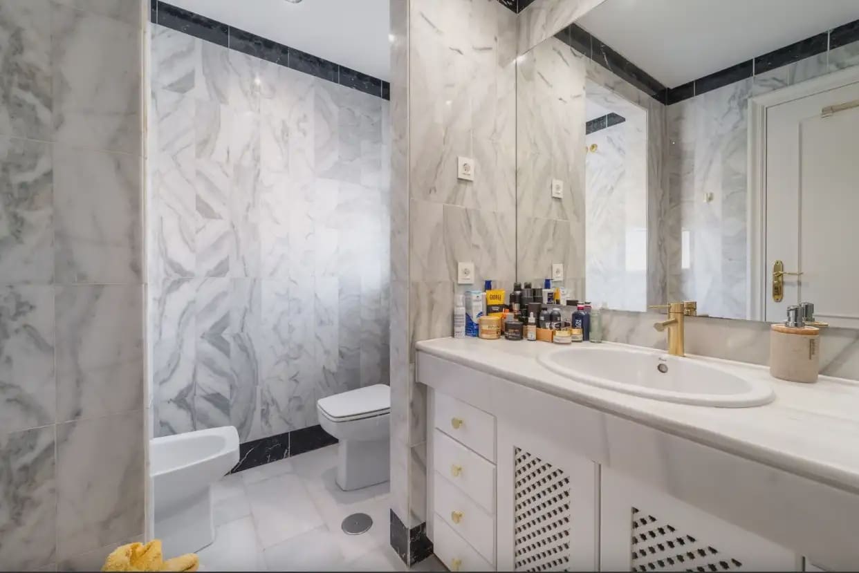 3 bedroom Penthouse for sale in Marbella with pool garage - € 745,000 (Ref: 10170089)