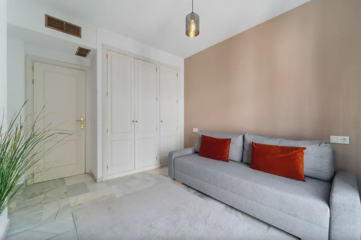 3 bedroom Penthouse for sale in Marbella with pool garage - € 745,000 (Ref: 10170089)