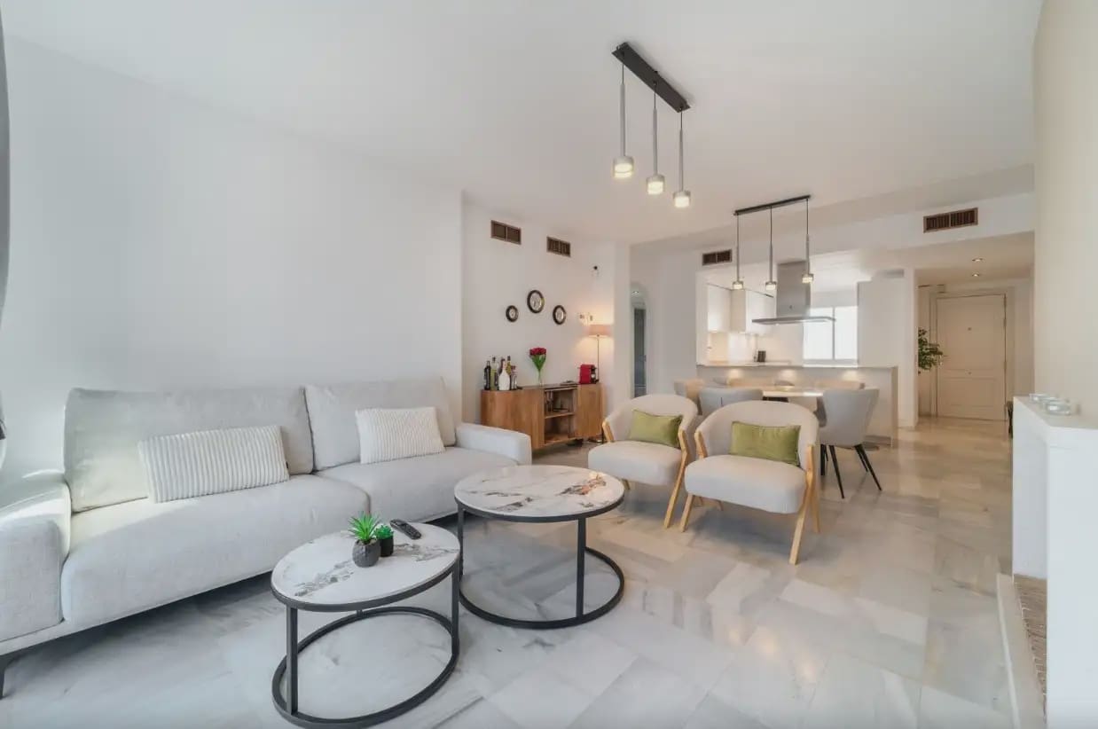 3 bedroom Penthouse for sale in Marbella with pool garage - € 745,000 (Ref: 10170089)
