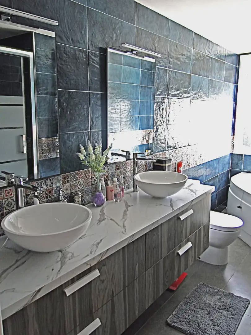 5 sypialnia Dom szeregowy na sprzedaż w Bel-Air z basenem garażem - 610 000 € (Ref: 10170090)
